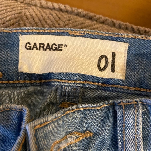 Light Ripped Jeans - Picture 2 of 2